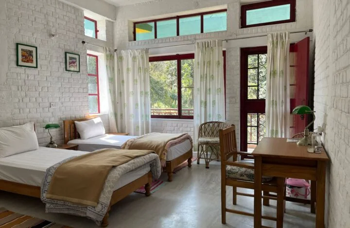 Anand Lok, Across The Ganga - Yoga & Meditation Retreat